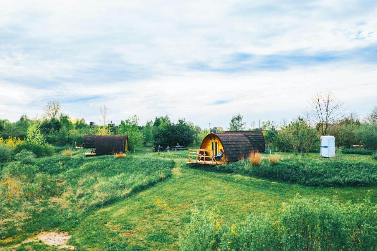 Long Point Eco-Adventures Villa Normandale Buitenkant foto